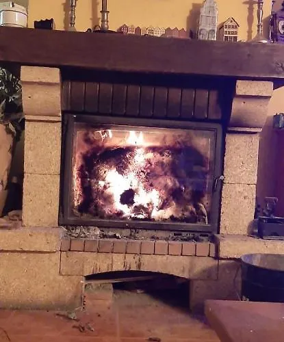 Turisticos Y Hotel *